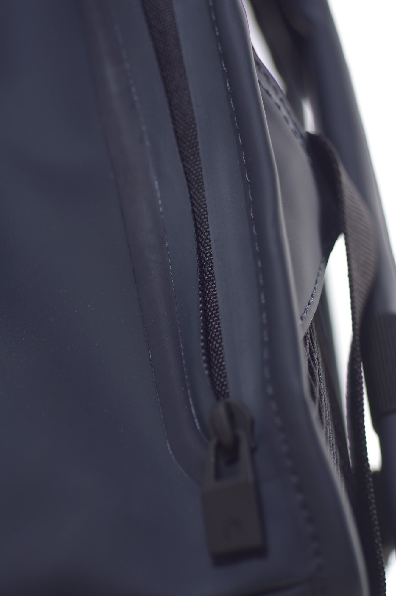 RAINS Zaini Primavera/Estate Poliuretano